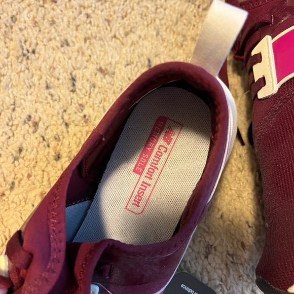New Balance Burgundy Athletic Shoes - Picture 4 of 5